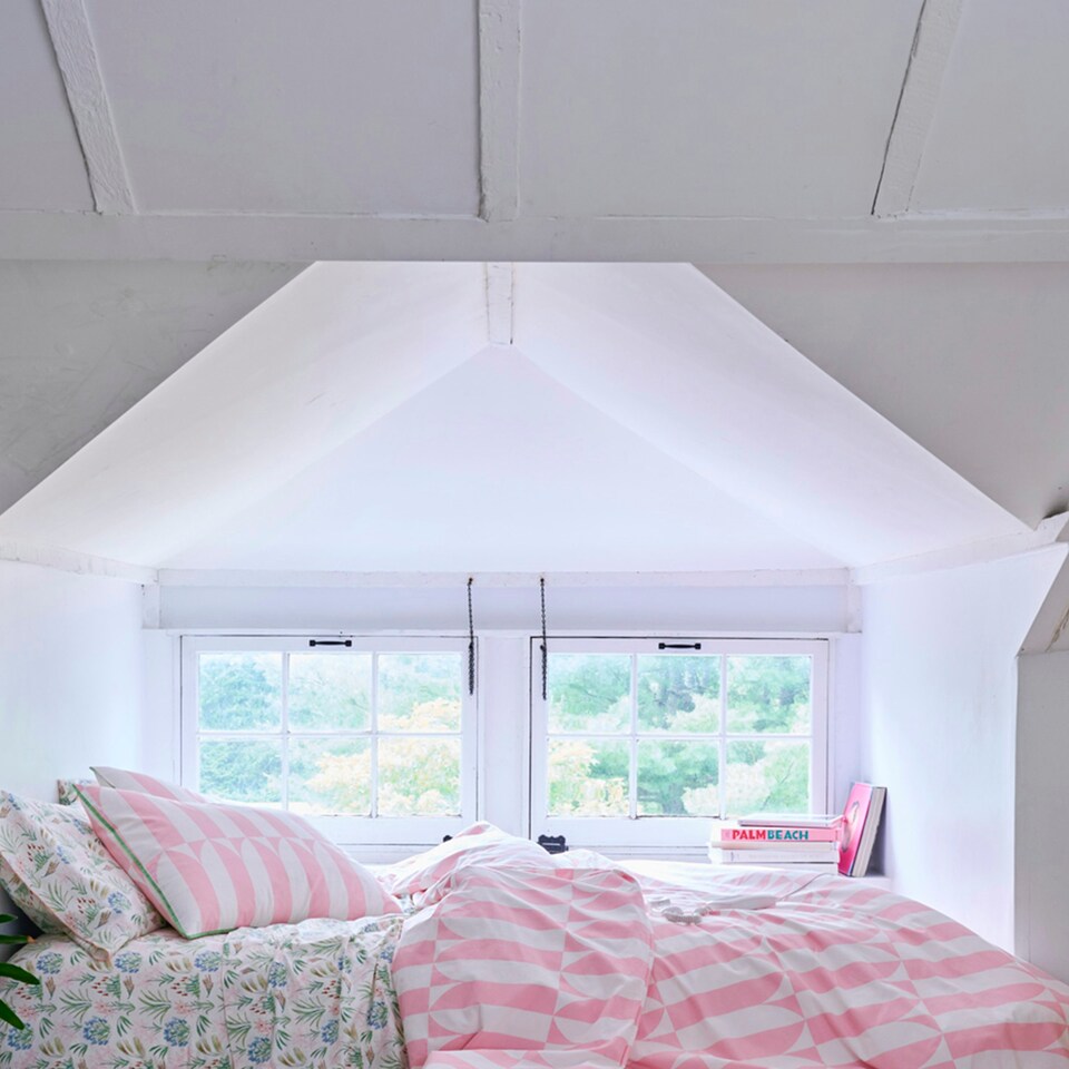 image 1 of Martex Pink Waverly Tile Duvet Cover Set Pink Double Pink | Double
