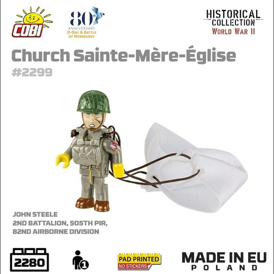 image 1 of Church Sainte-Mere-Eglise brick model - COBI 2299 - 2280 bricks