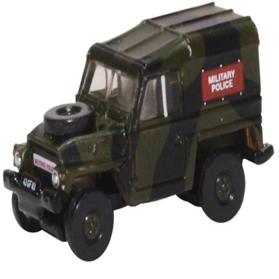 Oxford Diecast Land Rover Lightweight Military Police