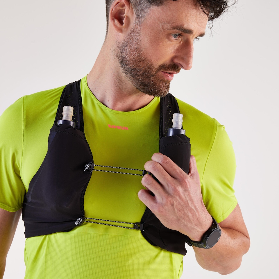 image 1 of Decathlon Unisex running competition hydration gilet - Kiprun race 900 3L - black
