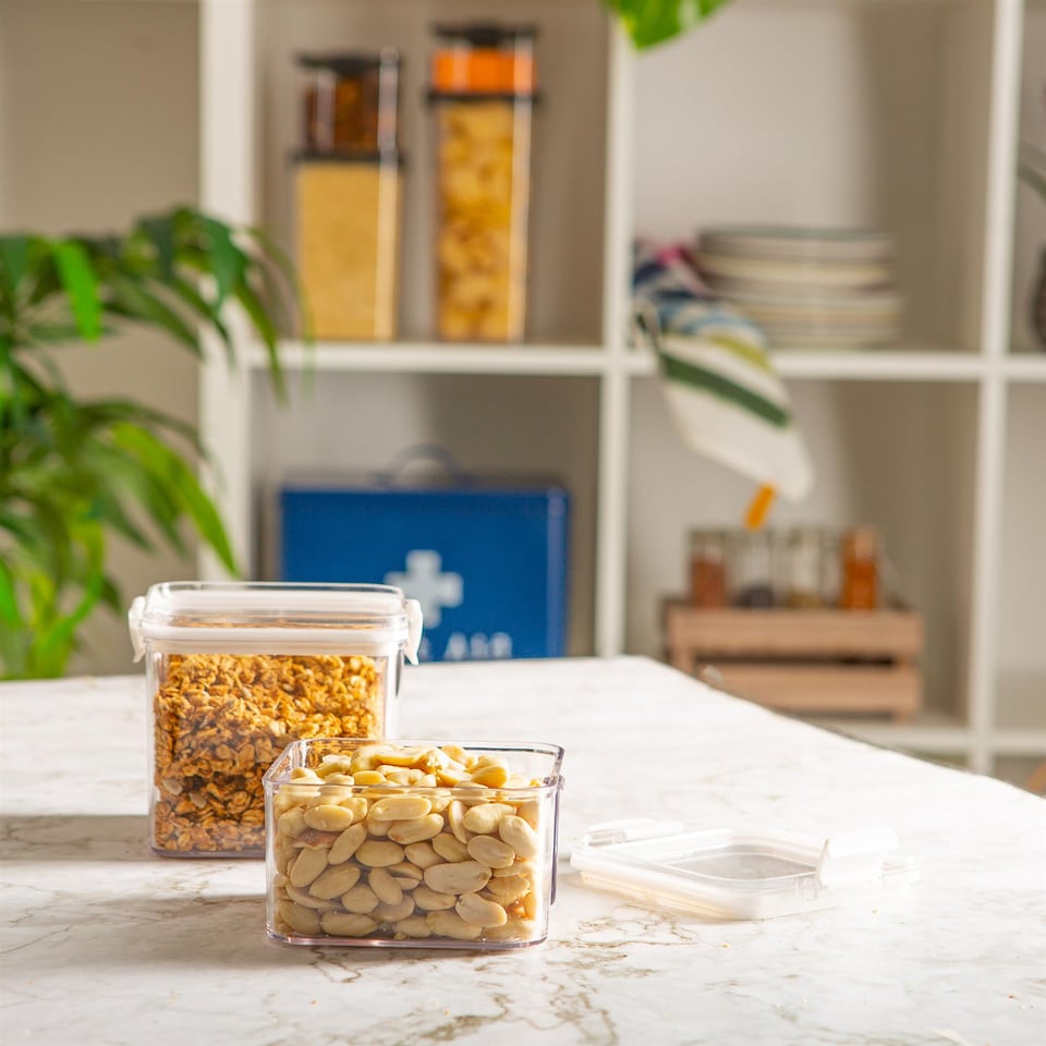 image 1 of Argon Tableware 4 Piece Food Storage Containers Set - 3 Sizes - White