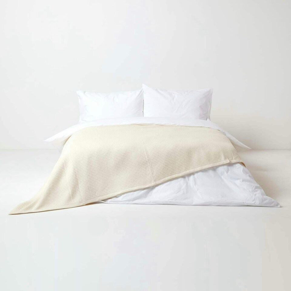 image 1 of Homescapes Organic Cotton Waffle Blanket/ Throw Natural - 280 x 230 cm | Cream