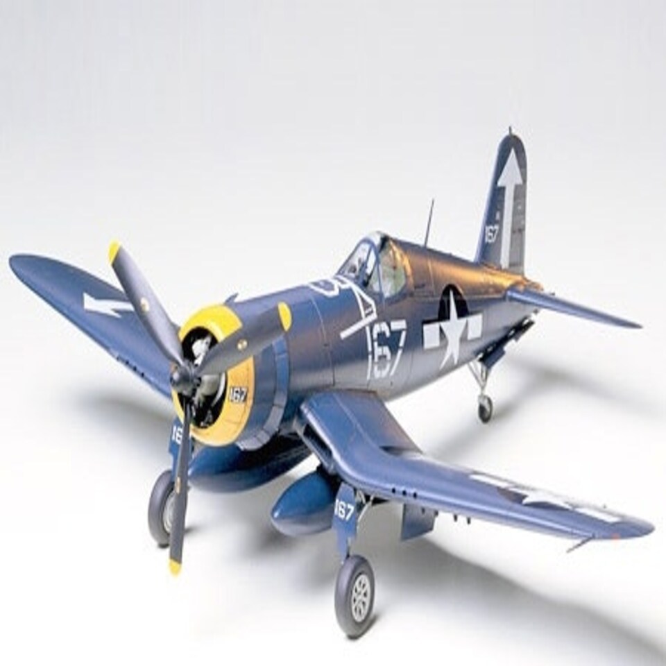 Tamiya Vought F4U-1D Corsair (1:48 Scale)