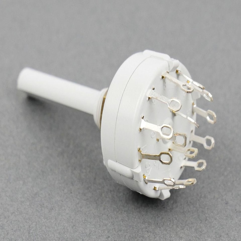 image 1 of Gaugemaster Electric Rotary Switch 3 Pole 4 Way