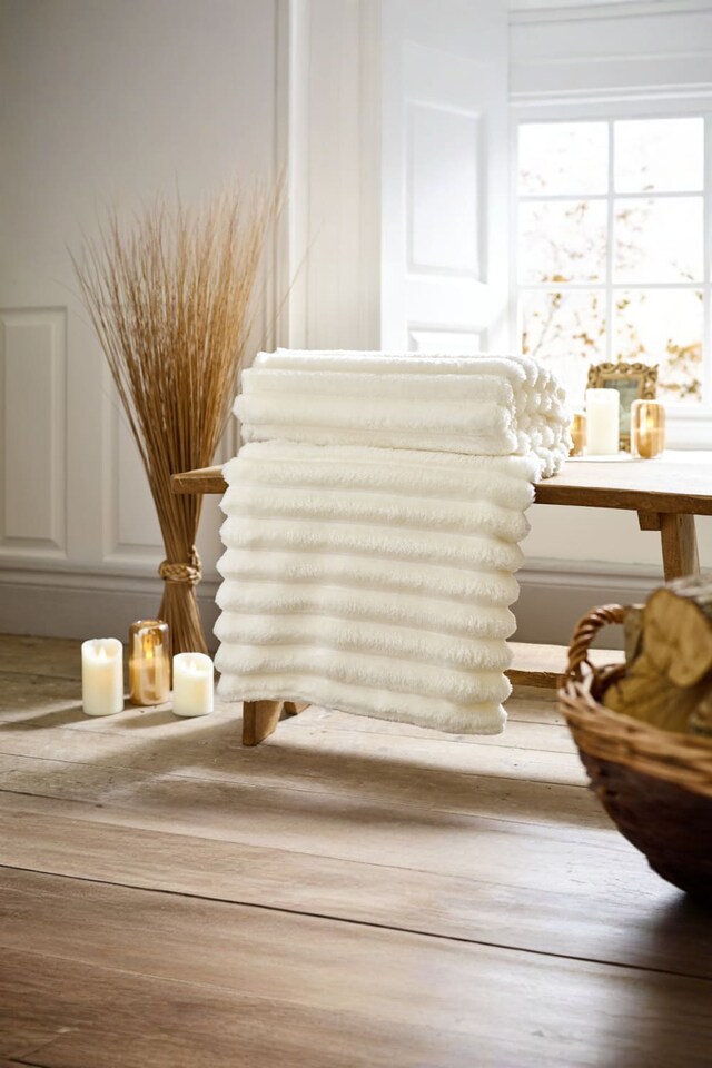 image 1 of Alnwick Supersoft Ribbed Throw Blanket, 140×180cm – Plush Cosy Sofa & Bed