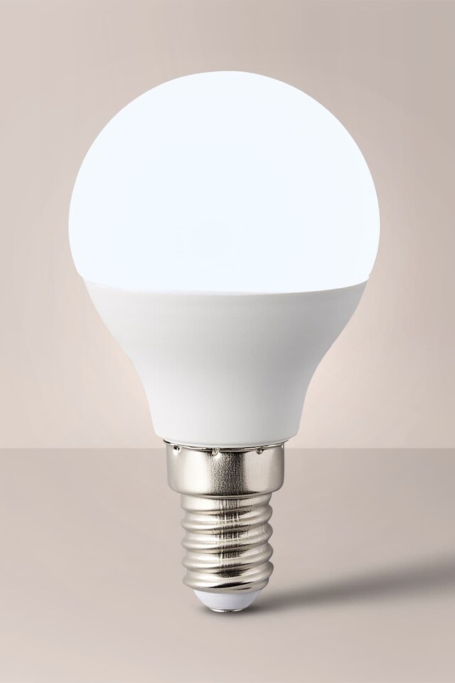 image 1 of ValueLights E14 Pack of 20 4W Golfball Cool White Bulbs
