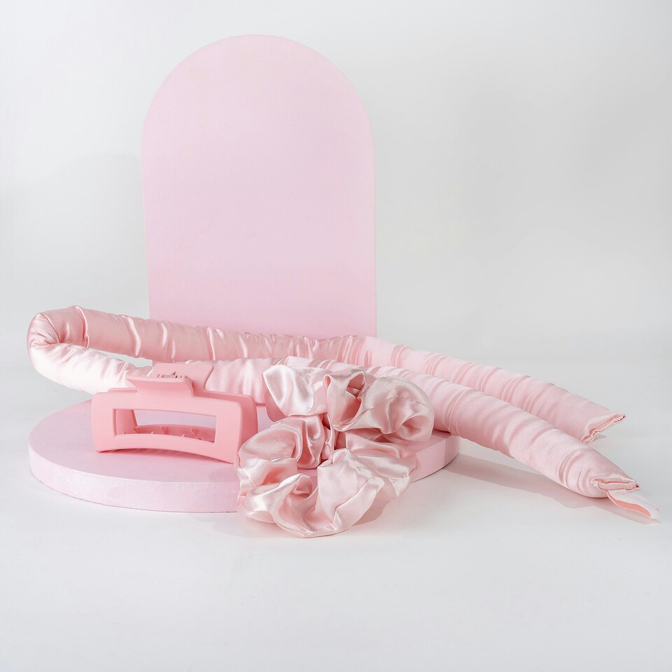 image 1 of Brushworks Heatless Curler
