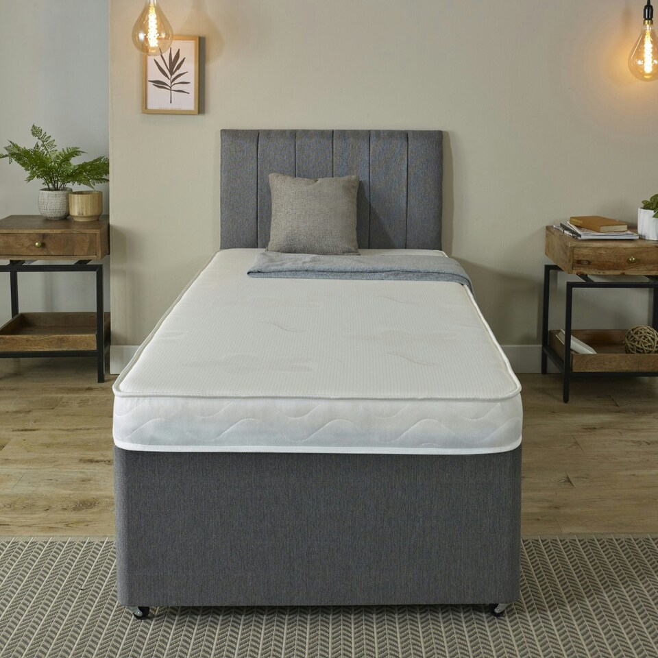 image 1 of Orthopaedic Reflex Foam Mattress - 4 Inch Deep, Medium Firm Hypoallergenic | White