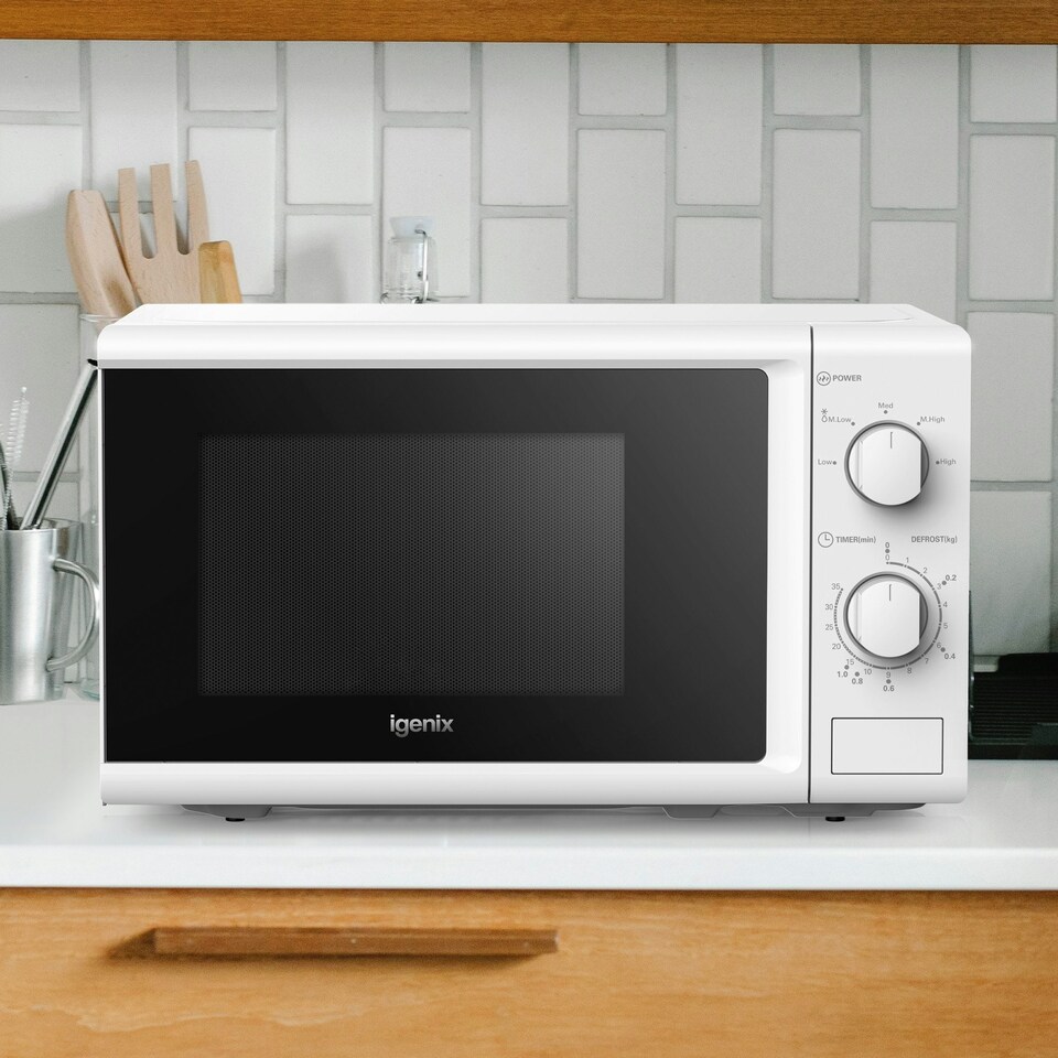 image 1 of Igenix IGM0820W Solo Microwave, 35 Minute Timer, 800W, White