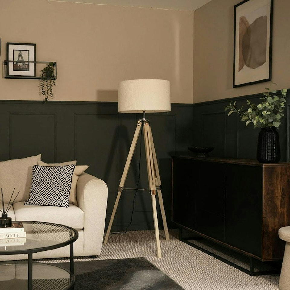 image 1 of ValueLights Clipper Painted Natural Floor Lamp with Large Cream Drum Shade