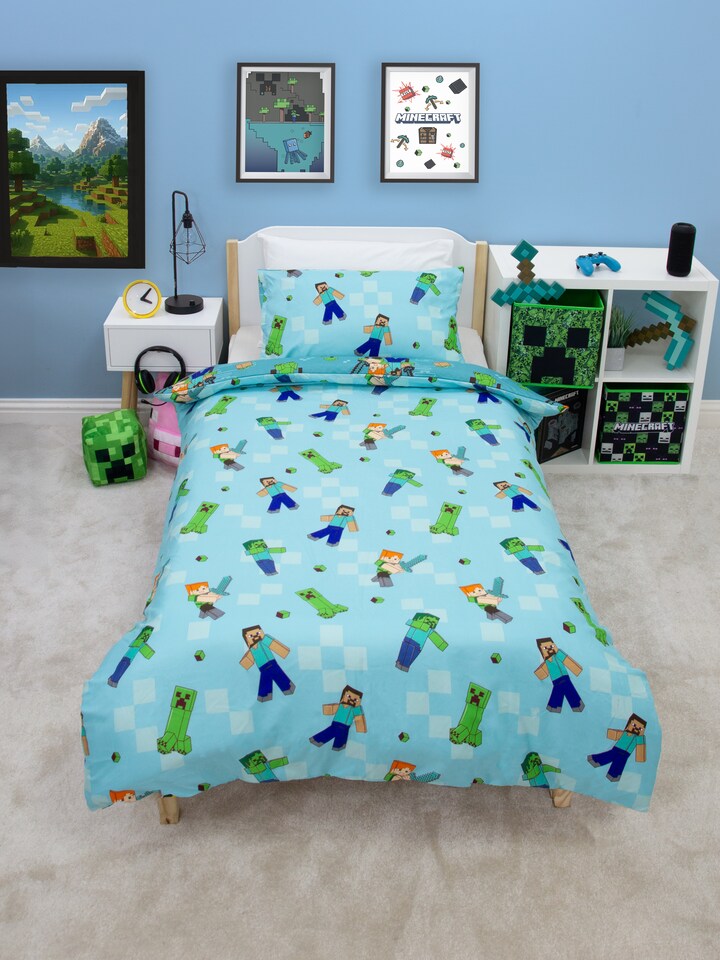 image 1 of Minecraft LevelUp Single Duvet Cover Set