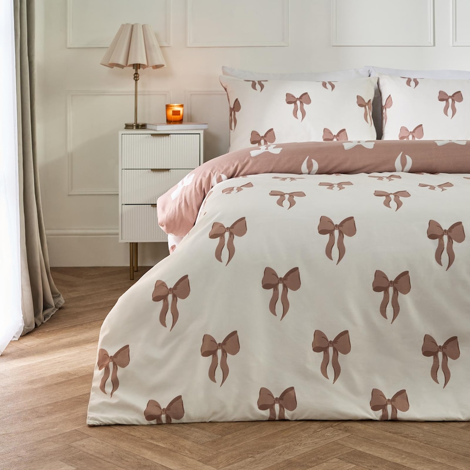 image 1 of OHS Bow Reversible Soft Cosy Plump Duvet Cover and Pillowcase Bedding Set | Multi | Ivory/Mink | Single