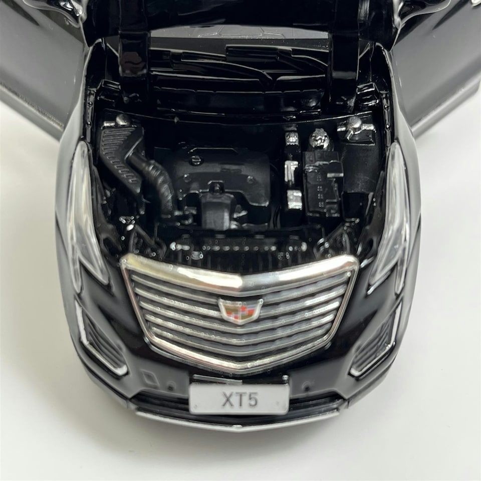 image 1 of Cadillac XT5 Black LHD 1:32 Scale Tayumo 32185010
