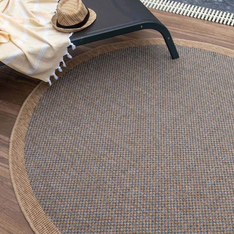 image 1 of The Rugs Nature Collection Square Dots Design Outdoor Rugs Garden Patio | 5200