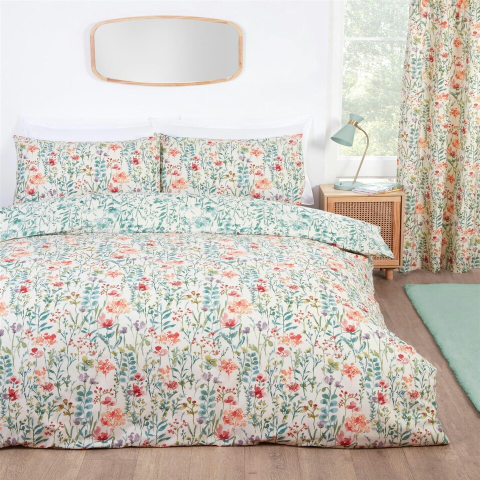 image 1 of Amaryllis Duvet Cover Set - Multi Multi | Single