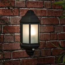 ValueLights Kayleigh Black Outdoor Wall Lantern | Black