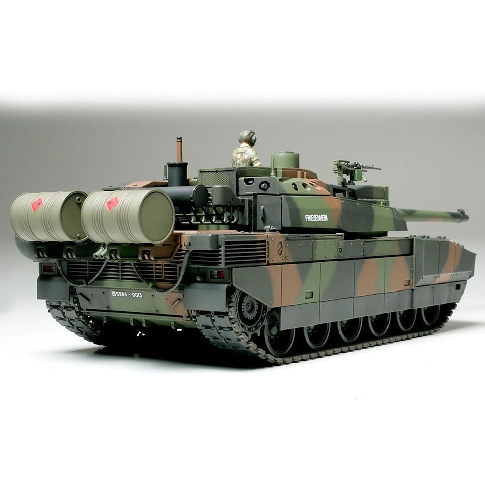 image 1 of Tamiya 35362 French Battle Tank LeClerc Series 2 1:35 Model Kit