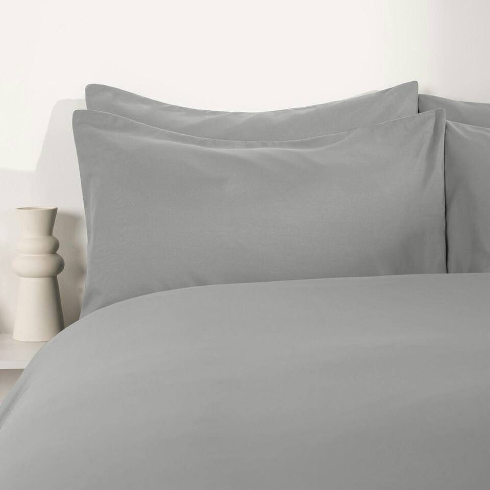 image 1 of OHS Soft Microfibre Plain Duvet Cover and Pillowcase Set, Single - Grey