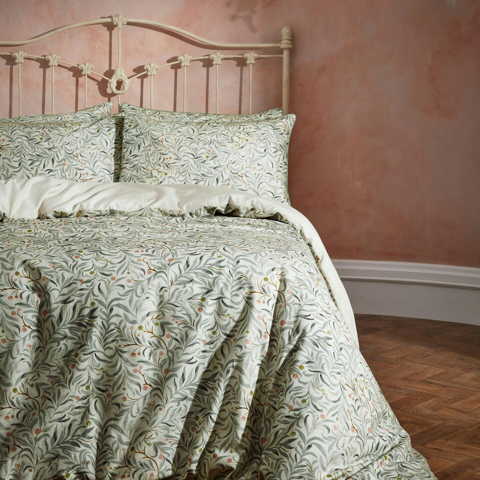image 1 of Edinburgh Weavers Malory Botanical Luxury Cotton Super King Duvet Cover Set