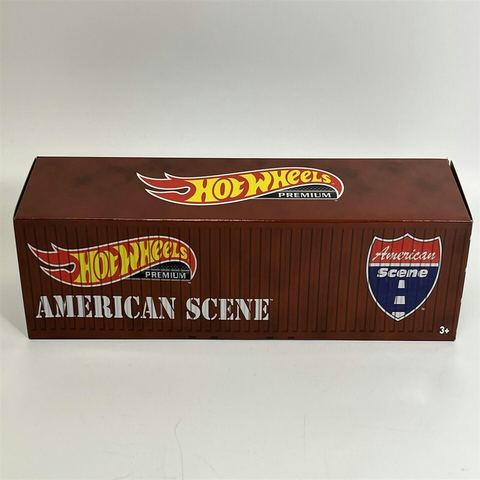 image 1 of American Scene 5 Car Set With Container 1:64 Hot Wheels Real Riders HFF44 LA10