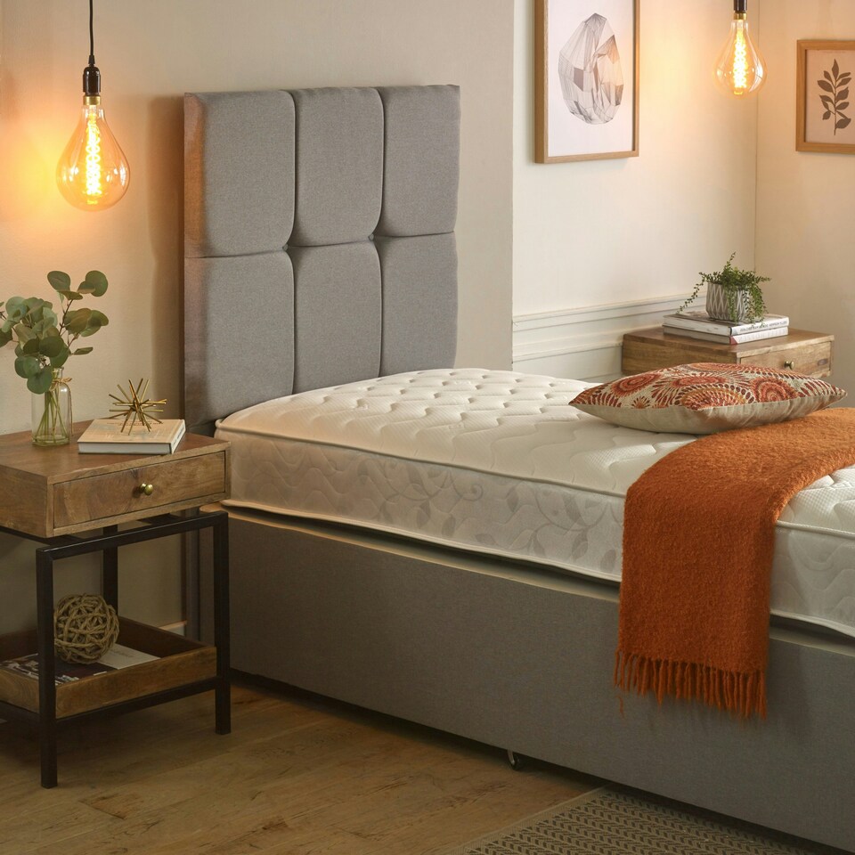 image 1 of Close Wave Hybrid Mattress - 20cm Deep, Deep Quilted Soft Sleep Surface White | King