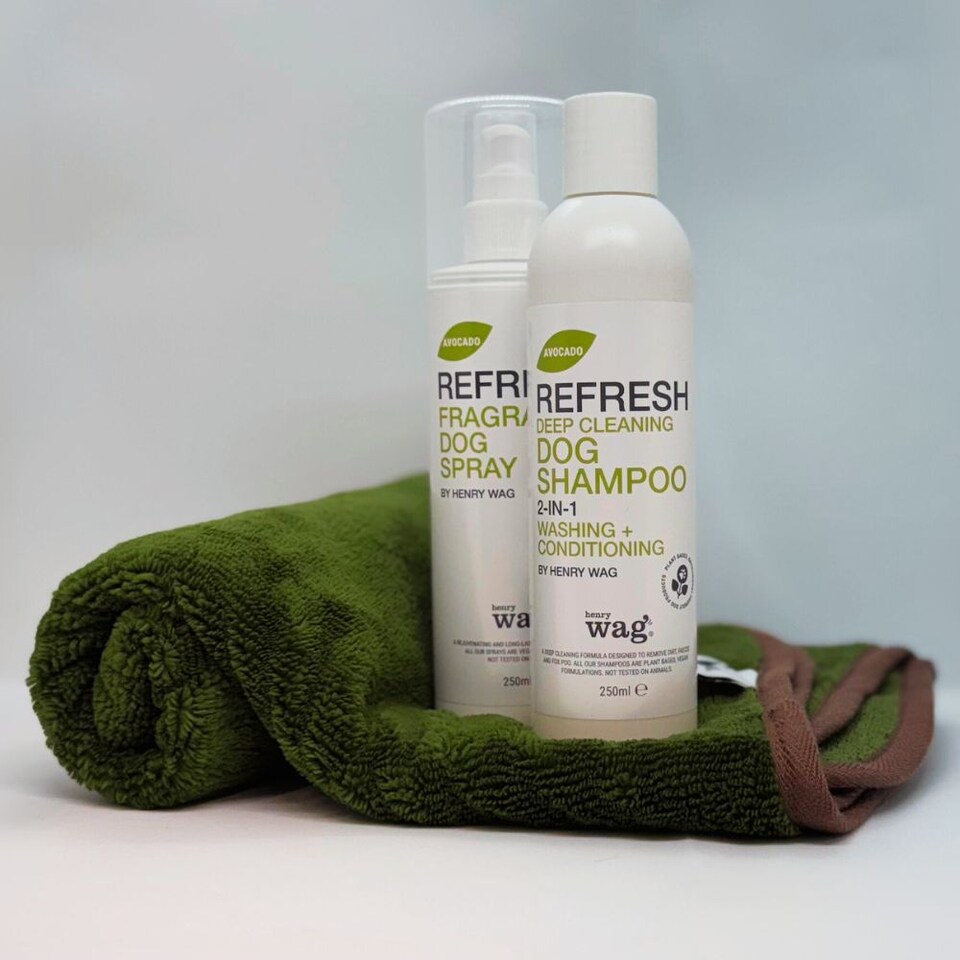image 1 of Refresh Avocado Deep Cleaning Shampoo & Fragrance Spray Combo