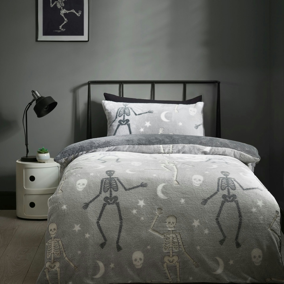 image 1 of Catherine Lansfield Halloween Skeleton Fleece Glow in the Dark Duvet Cover Set Grey | Grey | Double
