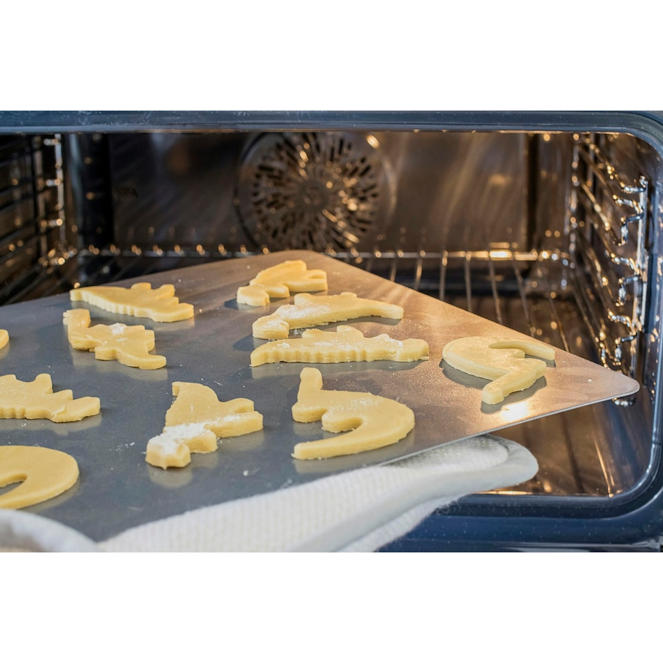 image 1 of KitchenCraft Cookie Cutter Set Dinosaur 4 Piece