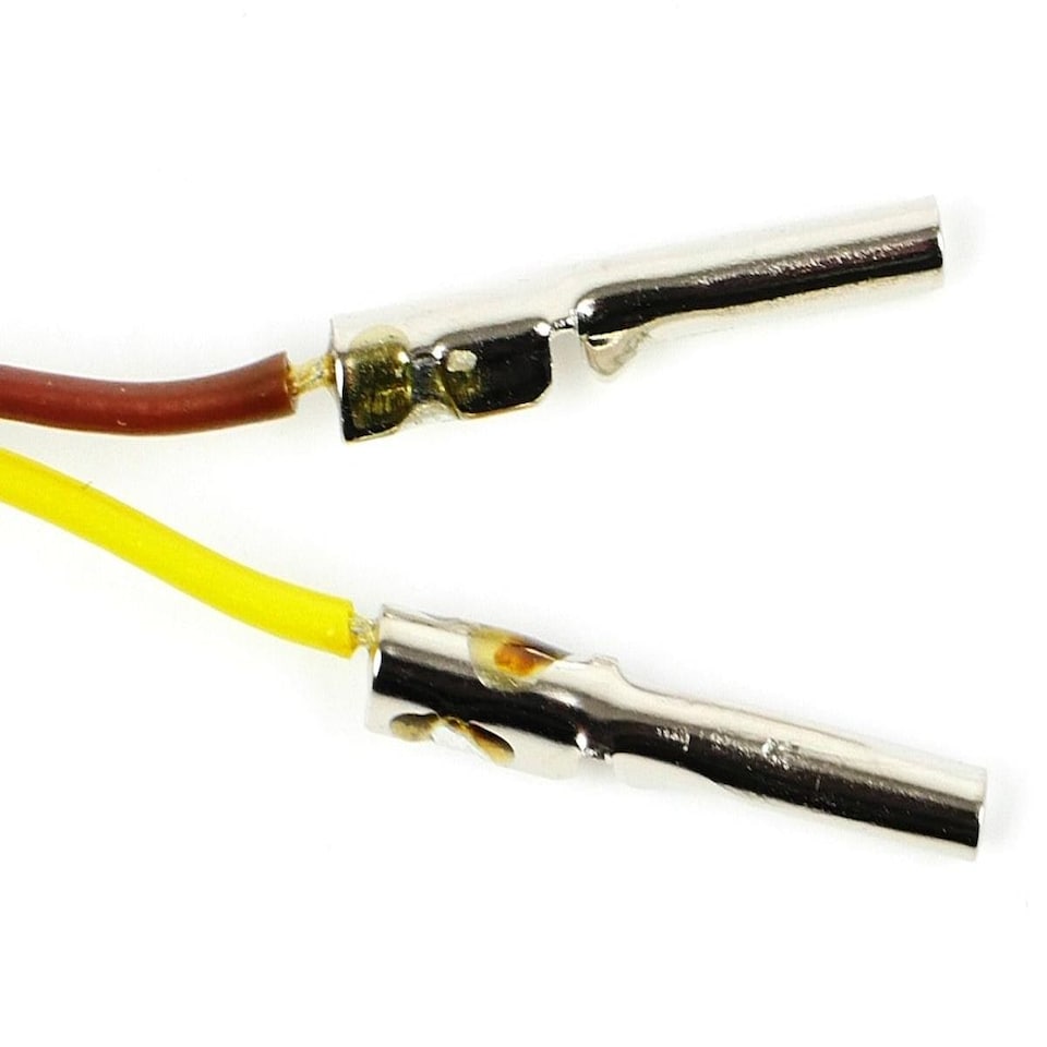 image 1 of Gaugemaster Electric Pair Connecting Leads (Pin/Pin)