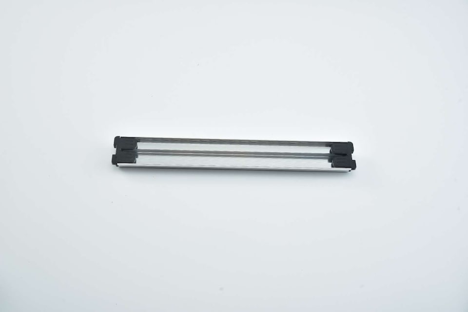 image 1 of Glim Glam Kitchen Knife Rack Magnetic Utensil Holder Alumium Strip Bar 2pcs | Silver