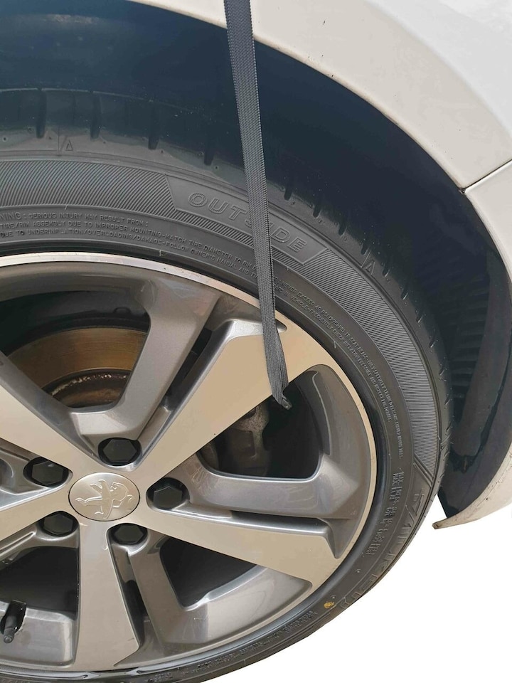 image 1 of Nylon Car Top Cover (Large)