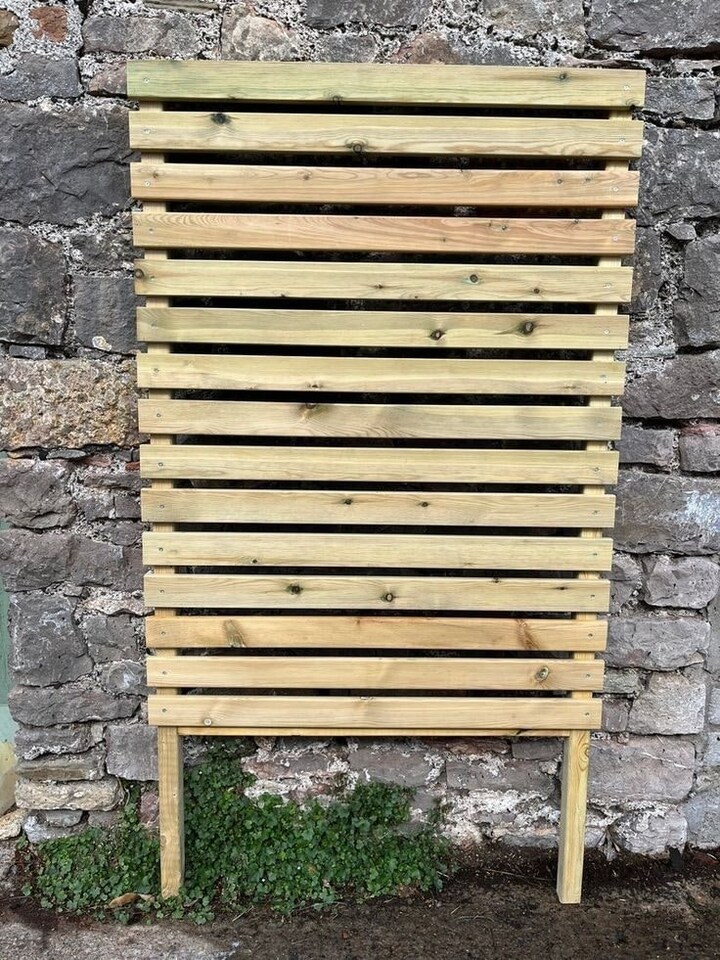 image 1 of ULTRA Trellis - Wood - L120 x W8 x H90 cm