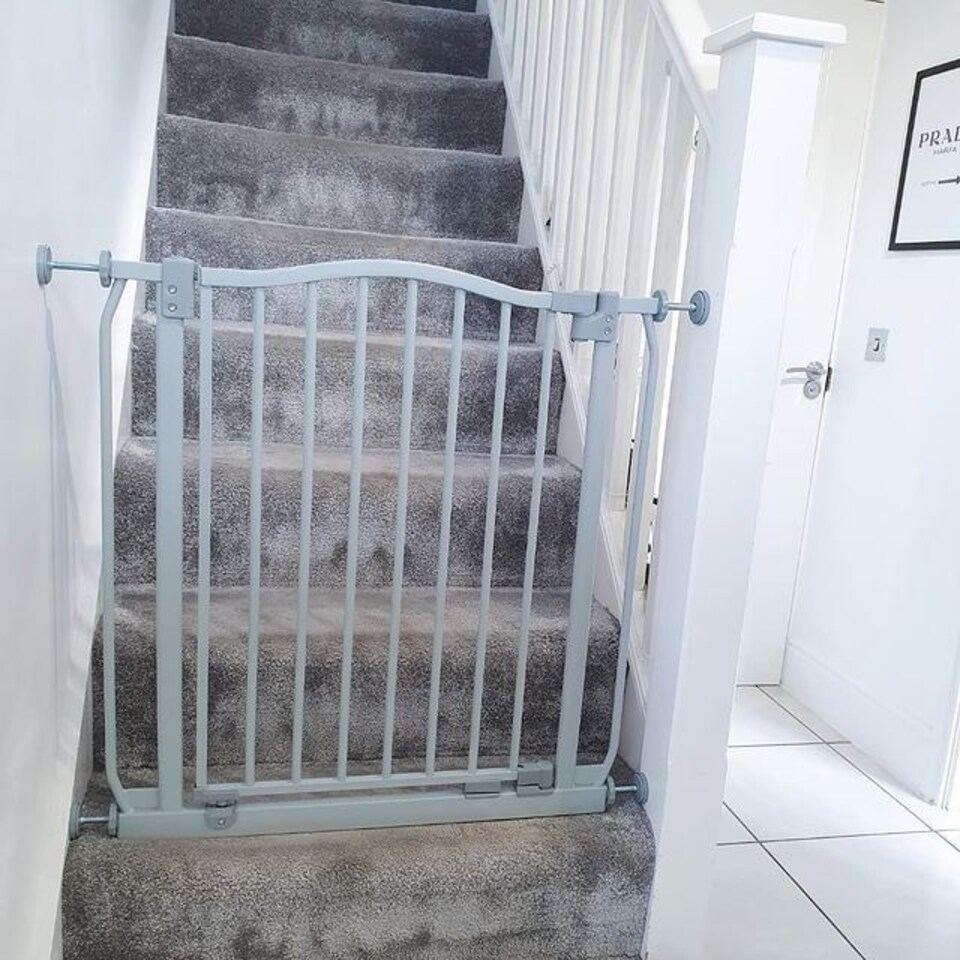 image 1 of Bettacare Curved Top Dog Gate, 225cm - 234cm, Matt Grey, Pressure Fit Pet Gate for Dog and Puppy, Pet and Dog Barrier | Grey