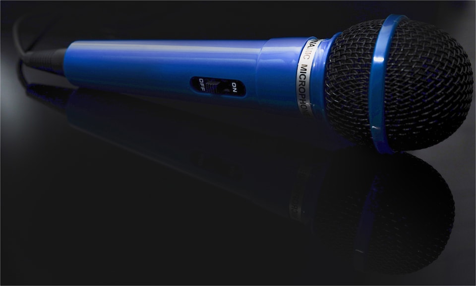 image 1 of Blue Plastic Microphone 3.5mm