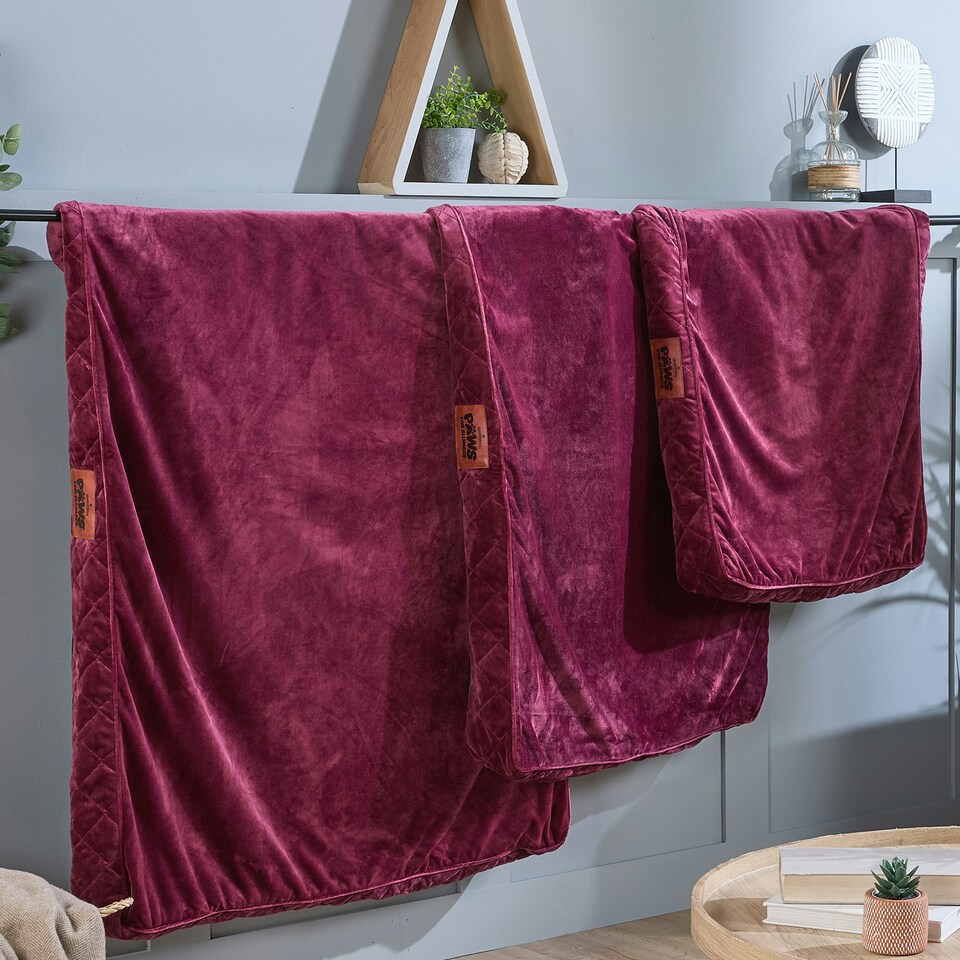 image 1 of Paws for Slumber Pet Bed Cover, Burgundy, Large