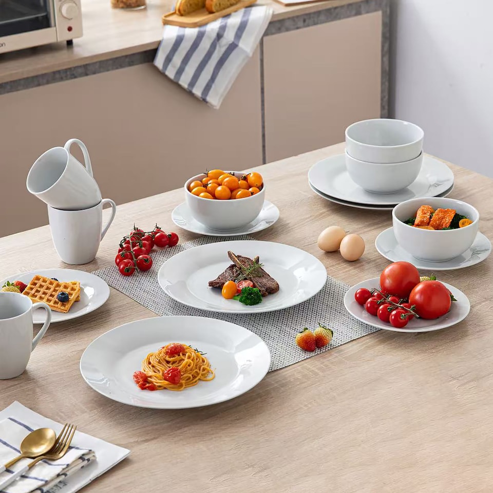 image 1 of simpa Timeless 16PC Plain White Porcelain Dinner Set