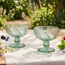 Set of 2 Laurier Green Spring Summer Embossed Leaf Footed Bowls Wedding Decorations Ideas 320ml | Green | Green | Medium | 2