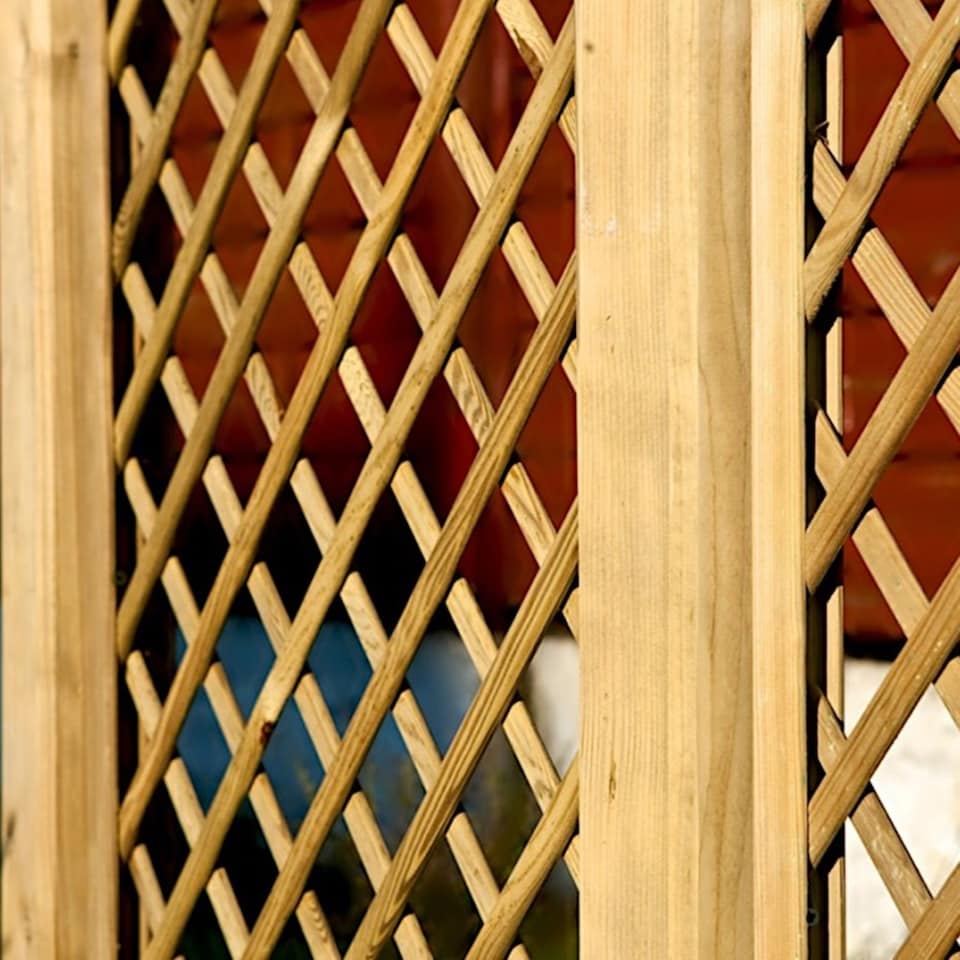 image 1 of English Fan Outdoor Garden Privacy Screening Wall Trellis 1.83m x 0.6m