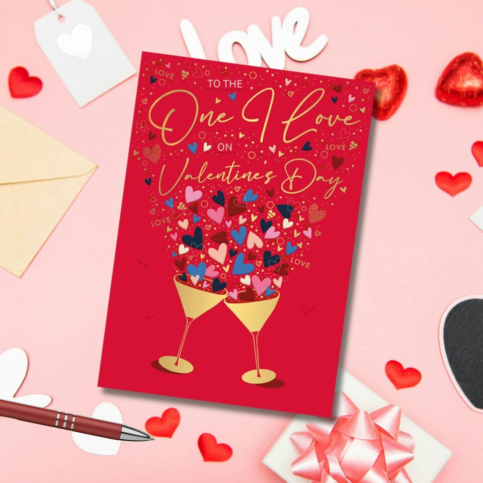 image 1 of Words 'n' Wishes Valentine Day Card to The One I Love on Valentine's Day, 23.5 x 16.5 cm, Red