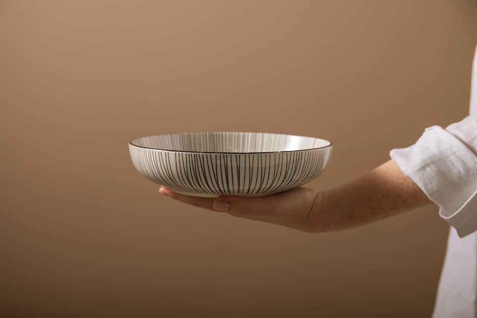image 1 of Mikasa Set of 4 Black Stripe Stoneware Pasta Bowls