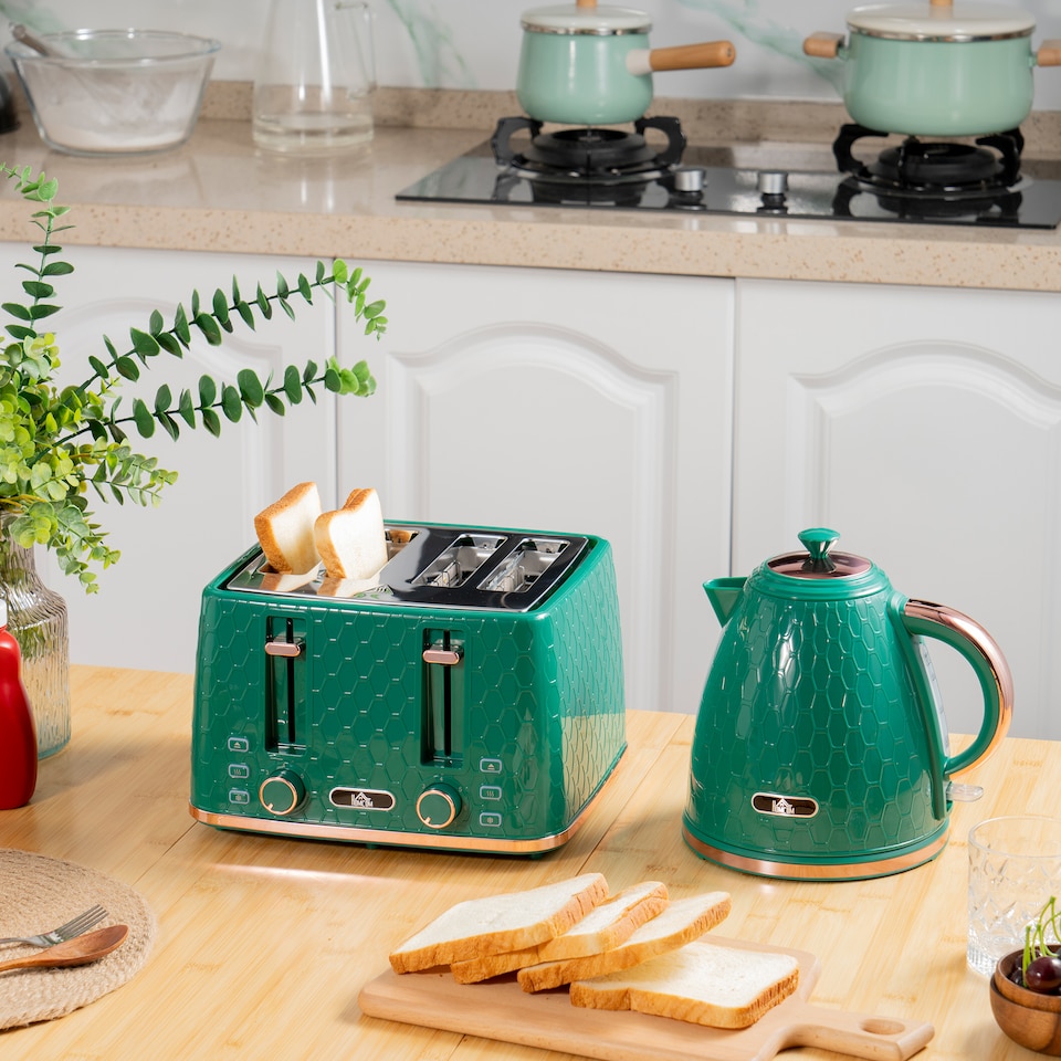 image 1 of HOMCOM Kettle and Toaster Set, 1.7L 3000W Fast Boil Jug Kettle with Auto Shut Off, 4 Slice Toaster with 7 Level Browning Controls & Crumb Tray, UK Otter Thermostat, Green