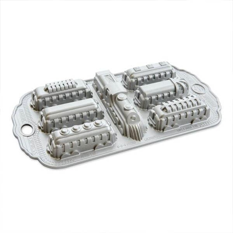 image 1 of Nordic Ware Nordic Express Cakelet Pan