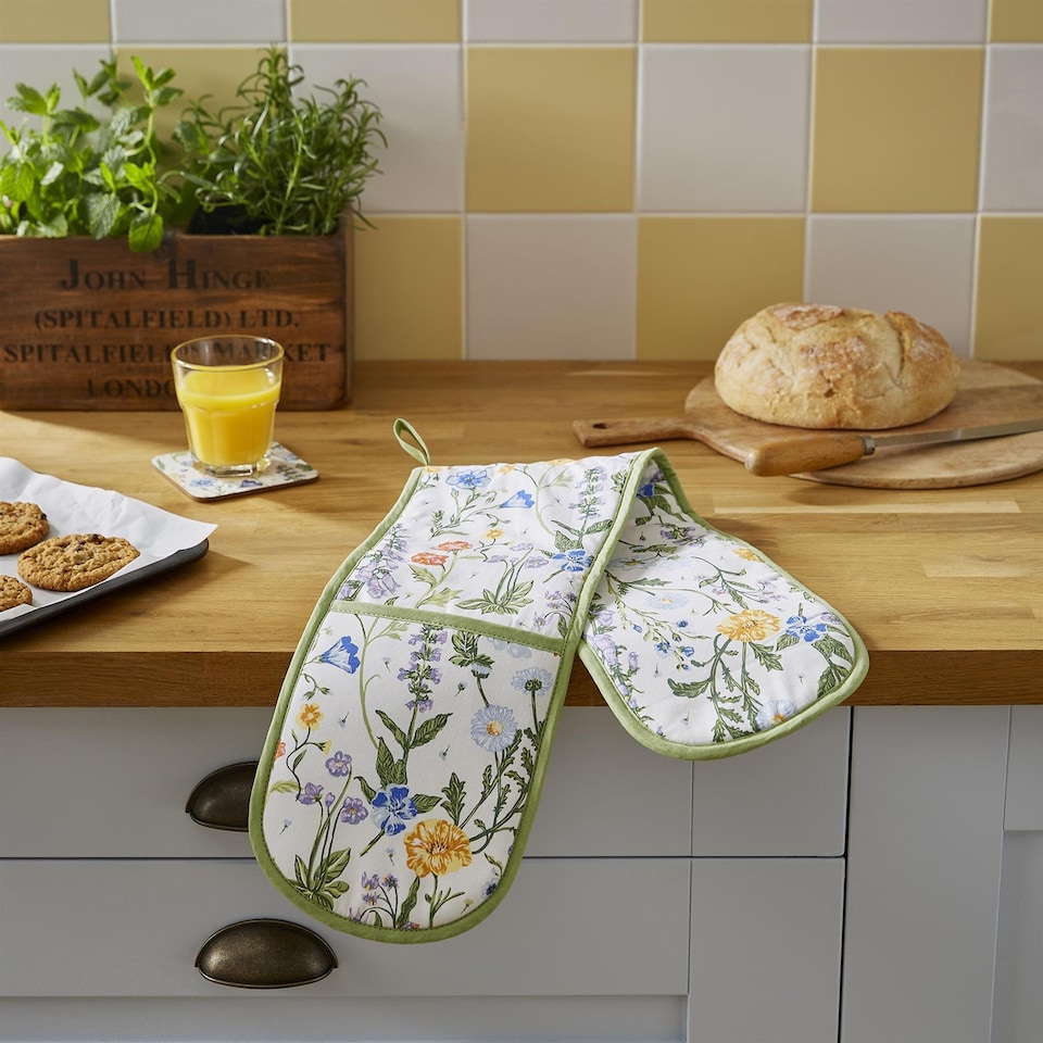 image 1 of Ulster Weavers Cottage Garden Double Oven Glove Multi