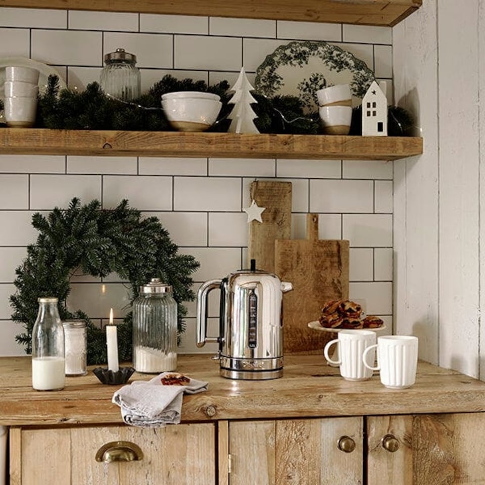 image 1 of Dualit Classic Kettle Polished Stainless Steel