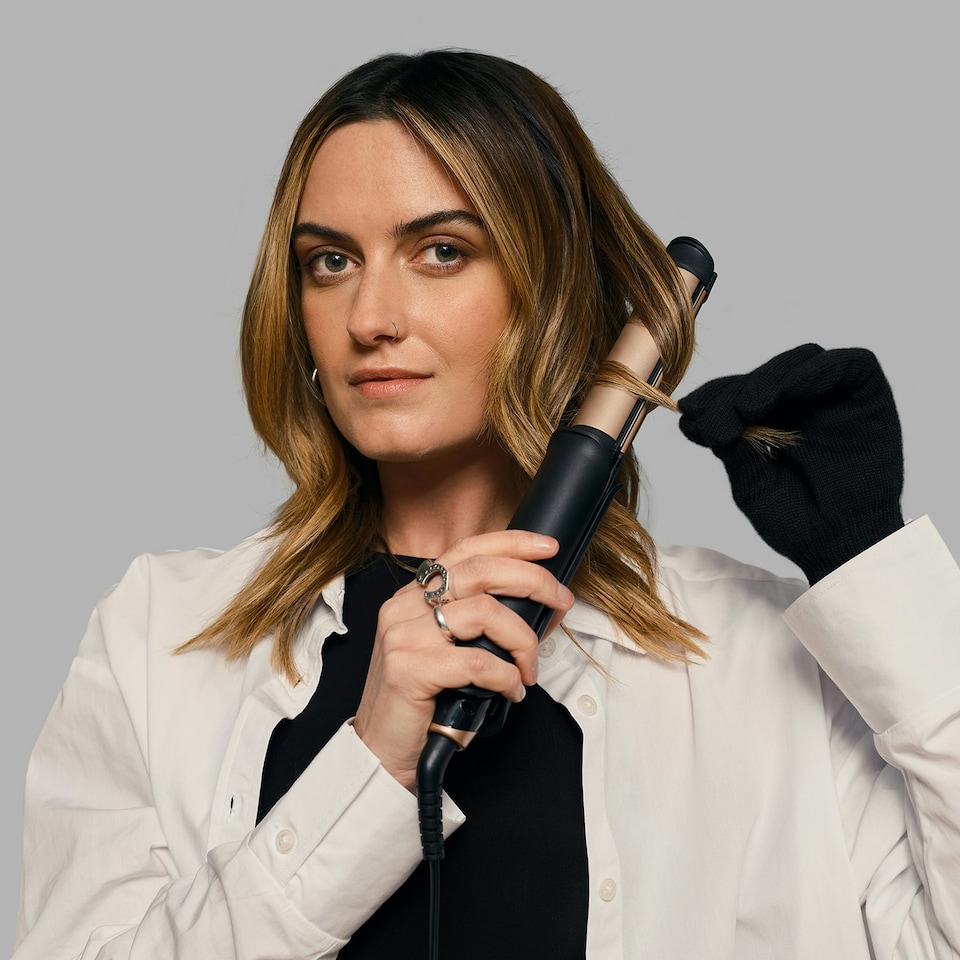 image 1 of Remington ONE Straight and Curl Styler