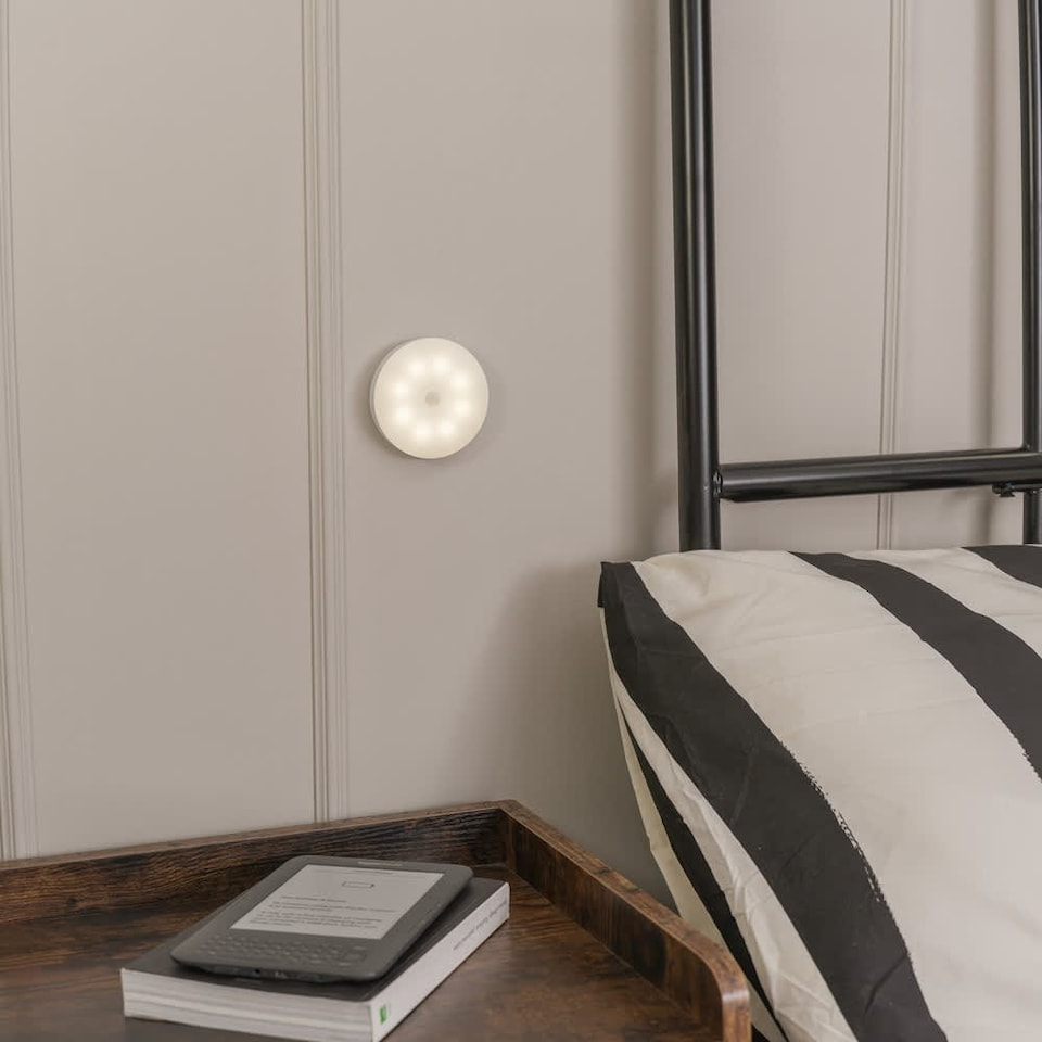 image 1 of ValueLights Horizon 6 Set Matte White Wall Light and Integrated LED 1W Warm White 3000K Bulb | White