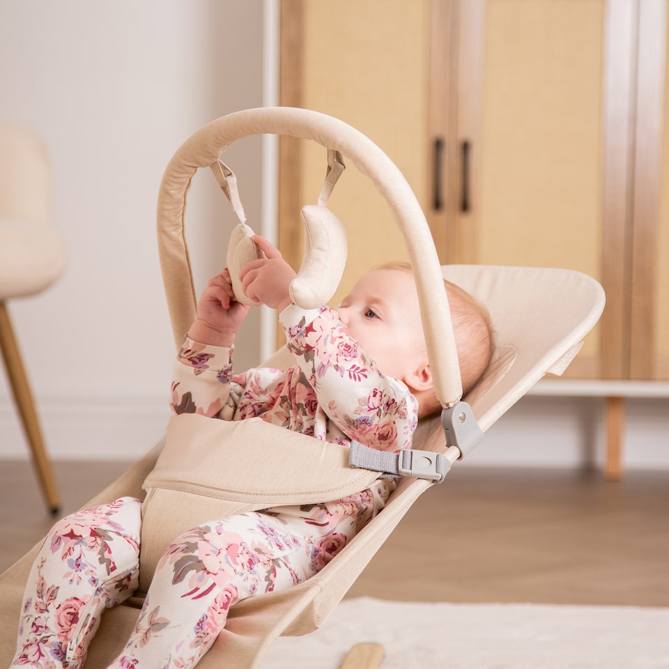 image 1 of Red Kite Baya Bouncer - Oatmeal | Cream | Oatmeal | One Size | 1