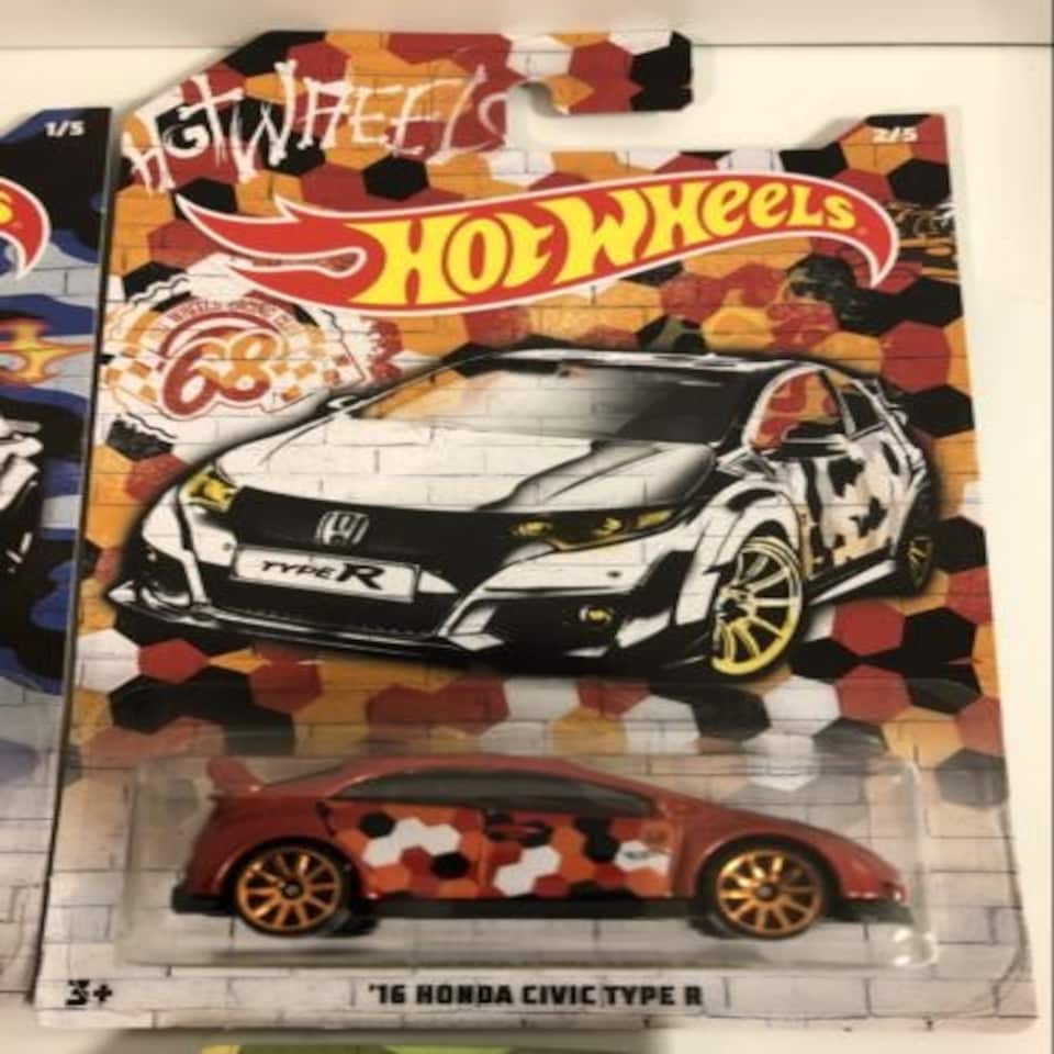 image 1 of Hot Wheels GDG44 Urban Camouflage Set of 5 NEW