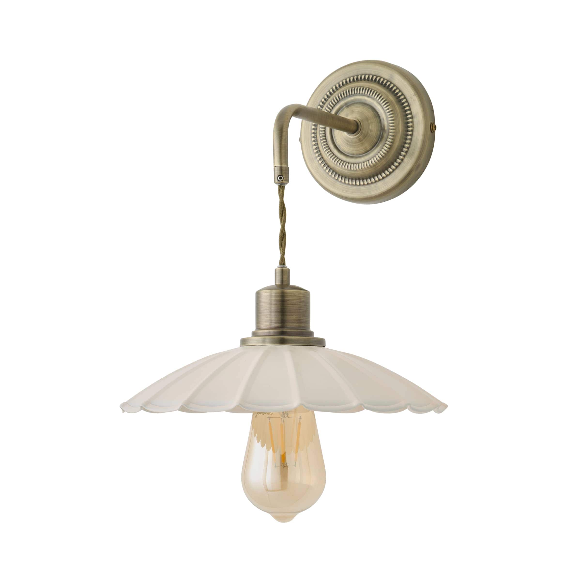 ValueLights Holborn Brushed Gold Wall Light with Adjustable Scallop Shade
