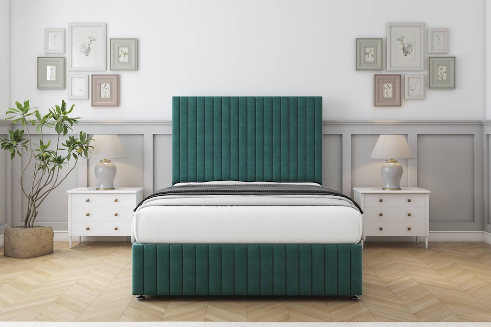 image 1 of Sloomy Madison Emerald Plush Divan Bed With Mattress 2 Drawers Right Side With 54" Floor Standing Headboard & 12" Matching Footboard 2'6 Small Single | Green | Emerald | Small Single | 1